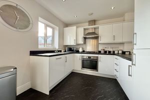 Kitchen/Diner- click for photo gallery